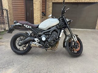 2020 Yamaha XSR900, серебристый, 970000 рублей, вид 3