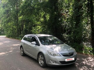 2012 Opel Astra J Рестайлинг, серебристый, 1000000 рублей, вид 2