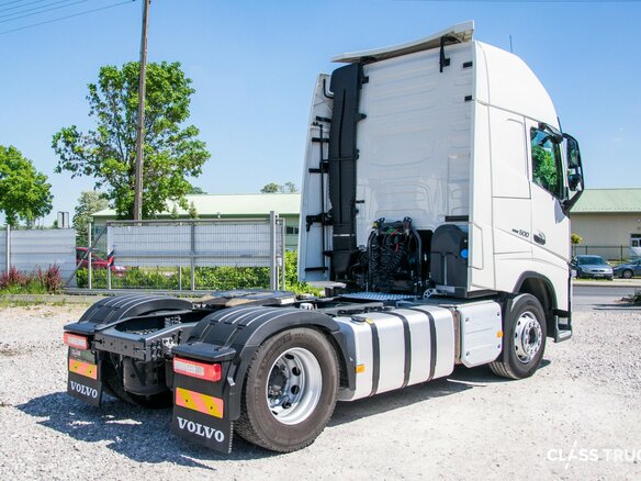 2017 Volvo FH, белый - вид 3