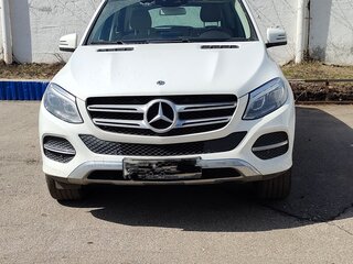 2017 Mercedes-Benz GLE 300 I (W166), белый, 3100000 рублей, вид 4