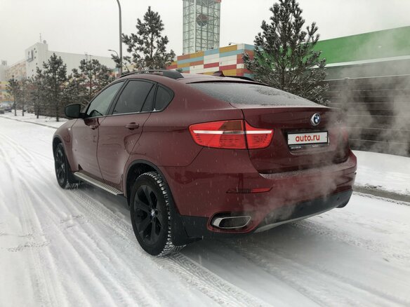 2010 BMW X6 35i 6-speed I (E71), красный - вид 8