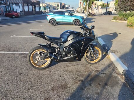 2009 Honda CBR 1000 RR/RA Fireblade, синий, 660000 рублей, вид 3