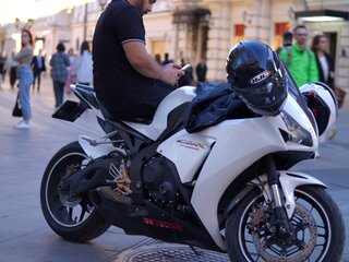 2014 Honda CBR 1000 RR/RA Fireblade, белый, 1040000 рублей, вид 5