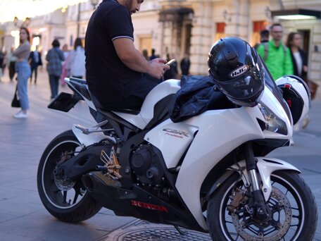 2014 Honda CBR 1000 RR/RA Fireblade, белый, 1040000 рублей, вид 5