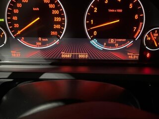 2011 BMW 7 серии Long 750Li xDrive V (F01/F02/F04), белый, 2790000 рублей, вид 5
