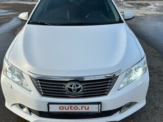 2014 Toyota Camry VII (XV50), белый, 1955000 рублей, вид 3