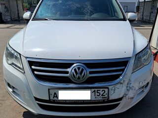 2010 Volkswagen Tiguan I, белый, 870000 рублей, вид 1