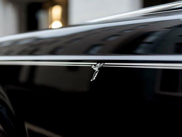 2012 Rolls-Royce Phantom Extended VII Рестайлинг (Series II), чёрный - вид 6