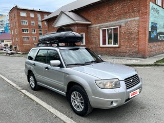 2005 Subaru Forester II Рестайлинг, серебристый, 900000 рублей, вид 4