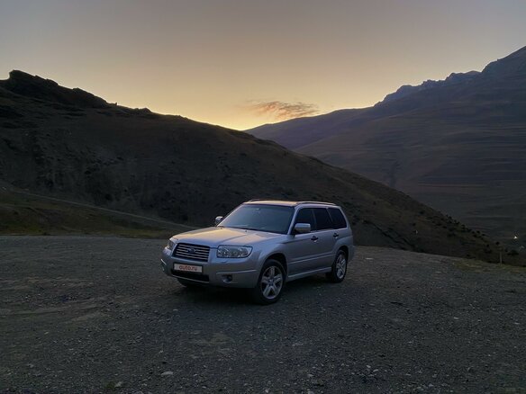 2005 Subaru Forester II Рестайлинг, серебристый