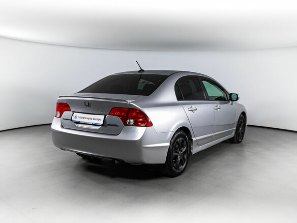 2007 Honda Civic Hybrid VIII, серебристый - вид 1