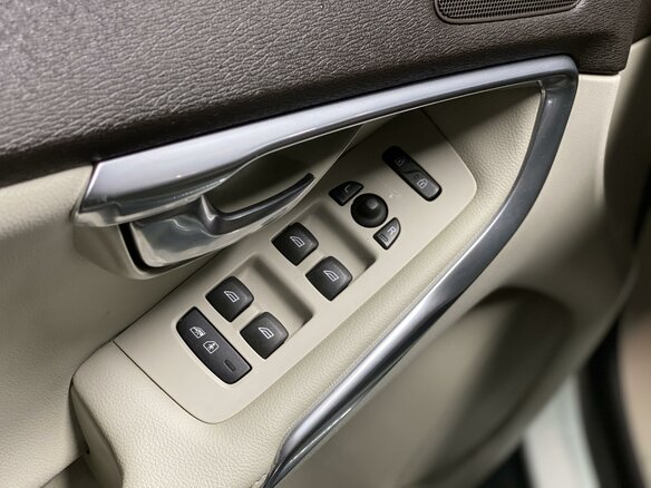 2014 Volvo V40 Cross Country I, белый - вид 10