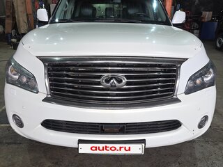 2013 Infiniti QX56 II, белый, 2000000 рублей, вид 1