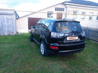 2010 Mitsubishi Outlander II Рестайлинг, чёрный, 990000 рублей, вид 5