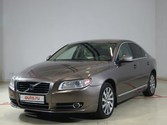 2011 Volvo S80 II Рестайлинг, золотистый