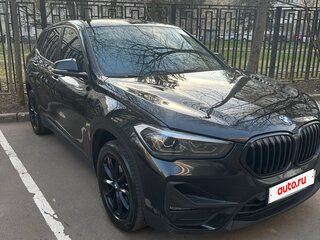 2020 BMW X1 18i sDrive II (F48) Рестайлинг, чёрный, 2650000 рублей, вид 4