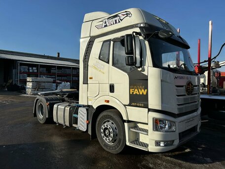 2023 FAW J6 CA4250, белый, 6500000 рублей, вид 1
