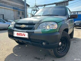 2012 Chevrolet Niva I Рестайлинг, зелёный, 499900 рублей, вид 3
