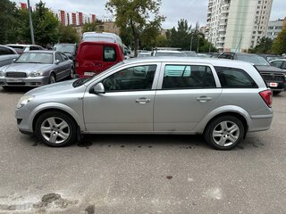 2009 Opel Astra H Рестайлинг, серебристый, 380000 рублей, вид 4