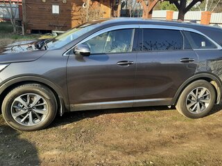 2019 Kia Sorento 8-speed III Prime Рестайлинг, серый, 2900000 рублей, вид 3