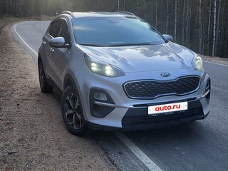 2021 Kia Sportage IV Рестайлинг, серебристый, 2300000 рублей, вид 1