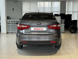 2014 Kia Rio 4-speed III, серый, 910000 рублей, вид 5