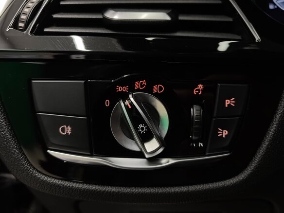 2021 BMW 5 серии 530e VII (G30/G31/G38) Рестайлинг, чёрный, 4800000 рублей - вид 15