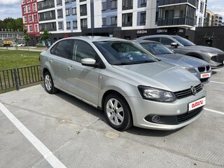 2011 Volkswagen Polo V, серебристый, 510000 рублей, вид 2