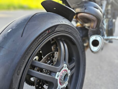 2022 Ducati Streetfighter V4, чёрный, 1600000 рублей, вид 4