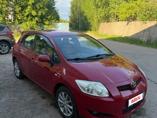 2008 Toyota Auris I, красный, 600000 рублей, вид 2