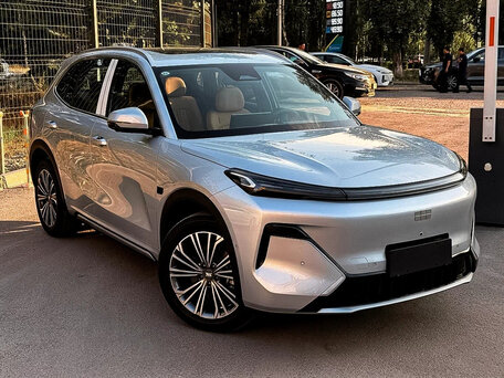 2025 Geely Galaxy Starship 7 200km, серебристый, 3400000 рублей, вид 5