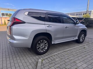 2021 Mitsubishi Pajero Sport III Рестайлинг, серебристый, 4400000 рублей, вид 5