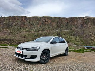 2015 Volkswagen Golf VII, белый, 1550000 рублей, вид 1