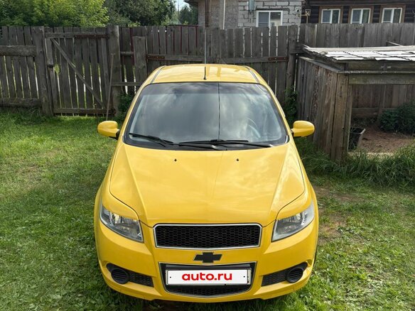 2008 Chevrolet Aveo I Рестайлинг, жёлтый, 470000 рублей - вид 2