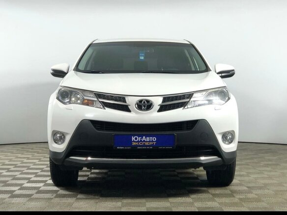 2013 Toyota RAV4 IV (XA40), белый, 1888708 рублей