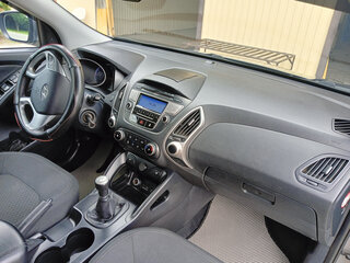 2013 Hyundai ix35 I, серый, 1495000 рублей, вид 4