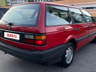 1989 Volkswagen Passat B3, красный, 194000 рублей, вид 5