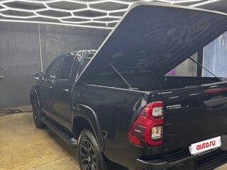 2022 Toyota Hilux VIII Рестайлинг 2, чёрный, 4500000 рублей, вид 5