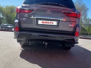2018 Lexus LX 570 III Рестайлинг 2, серый, 7500000 рублей, вид 3