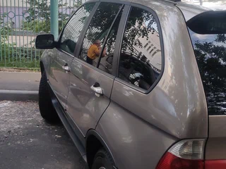 2003 BMW X5 3.0i I (E53) Рестайлинг, коричневый, 555555 рублей, вид 5