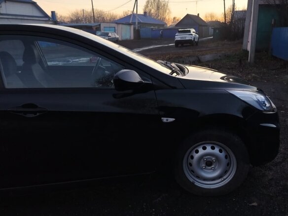2013 Hyundai Solaris I, чёрный - вид 16