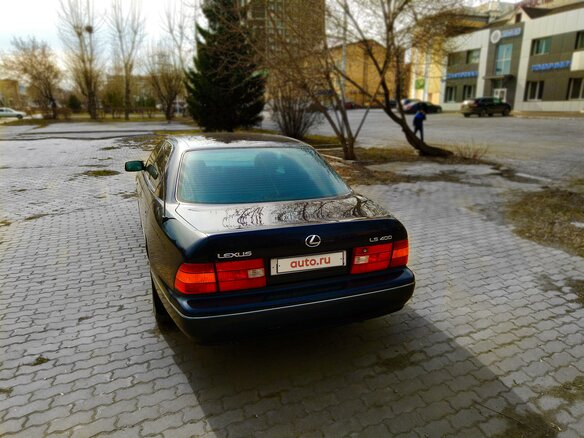 1999 Lexus LS 400 II, синий - вид 5