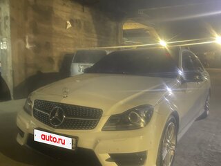 2011 Mercedes-Benz C-Класс 180 BlueEFFICIENCY III (W204) Рестайлинг, белый, 1700000 рублей, вид 5