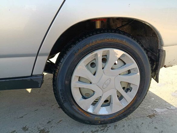 2006 Lada (ВАЗ) 2110, серебристый, 230000 рублей - вид 10