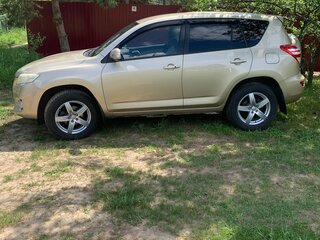 2010 Toyota RAV4 III (XA30) Рестайлинг, бежевый, 1250000 рублей, вид 4