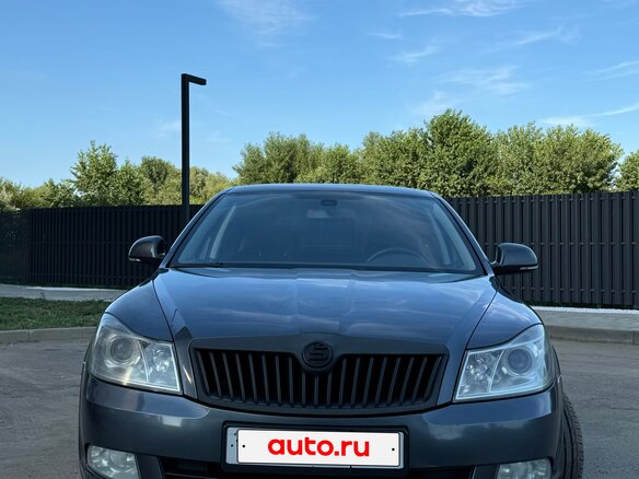 2012 Skoda Octavia II (A5) Рестайлинг, серый, 995000 рублей - вид 8