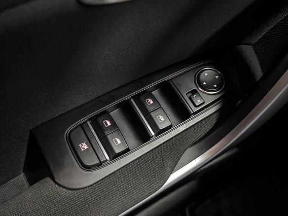 2021 Kia Ceed III Рестайлинг, серебристый, 1899000 рублей - вид 17