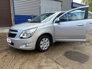 2013 Chevrolet Cobalt II, серебристый, 576000 рублей, вид 3