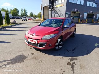 2012 Renault Megane III, пурпурный, 650000 рублей, вид 3