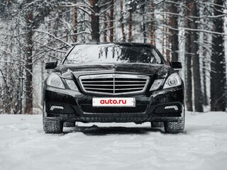 2010 Mercedes-Benz E-Класс 200 5G-Tronic IV (W212, S212, C207), чёрный, 1500000 рублей, вид 5
